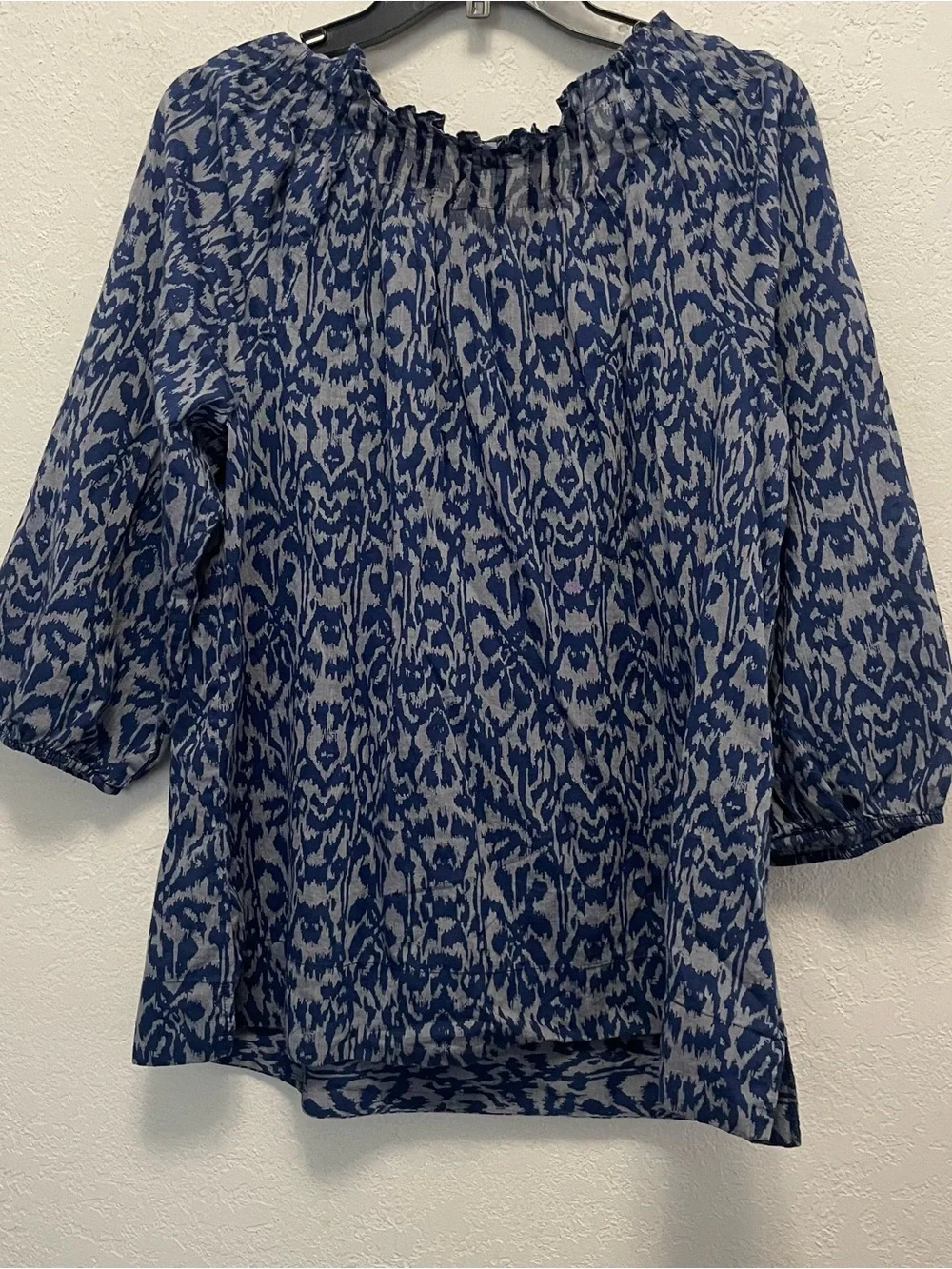 Talbots Women’s Size 1X Blue Gray Ikat Print Ruffle Boat Neck 3/4 Sleeve